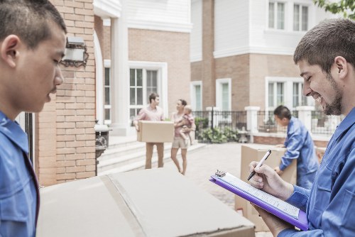 Professional packing and unpacking services for a smooth move in Merton