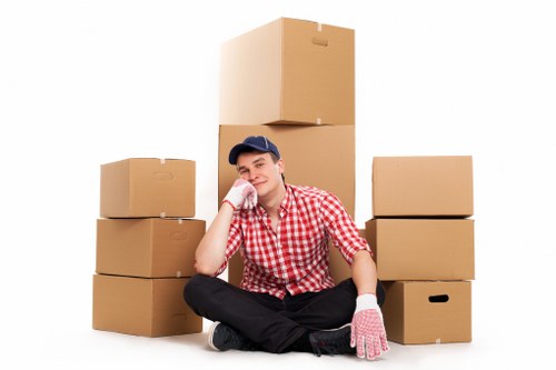 Local removal van service supporting a move in Merton
